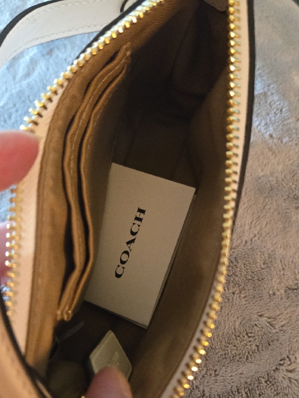 Coach White Pebble Leather Holiday Ornament Wristlet - Picture 9 of 10